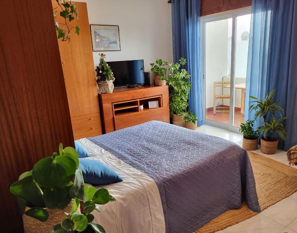 Studio Apartment With Sea View & Fibre Internet Albufeira Zewnętrze zdjęcie